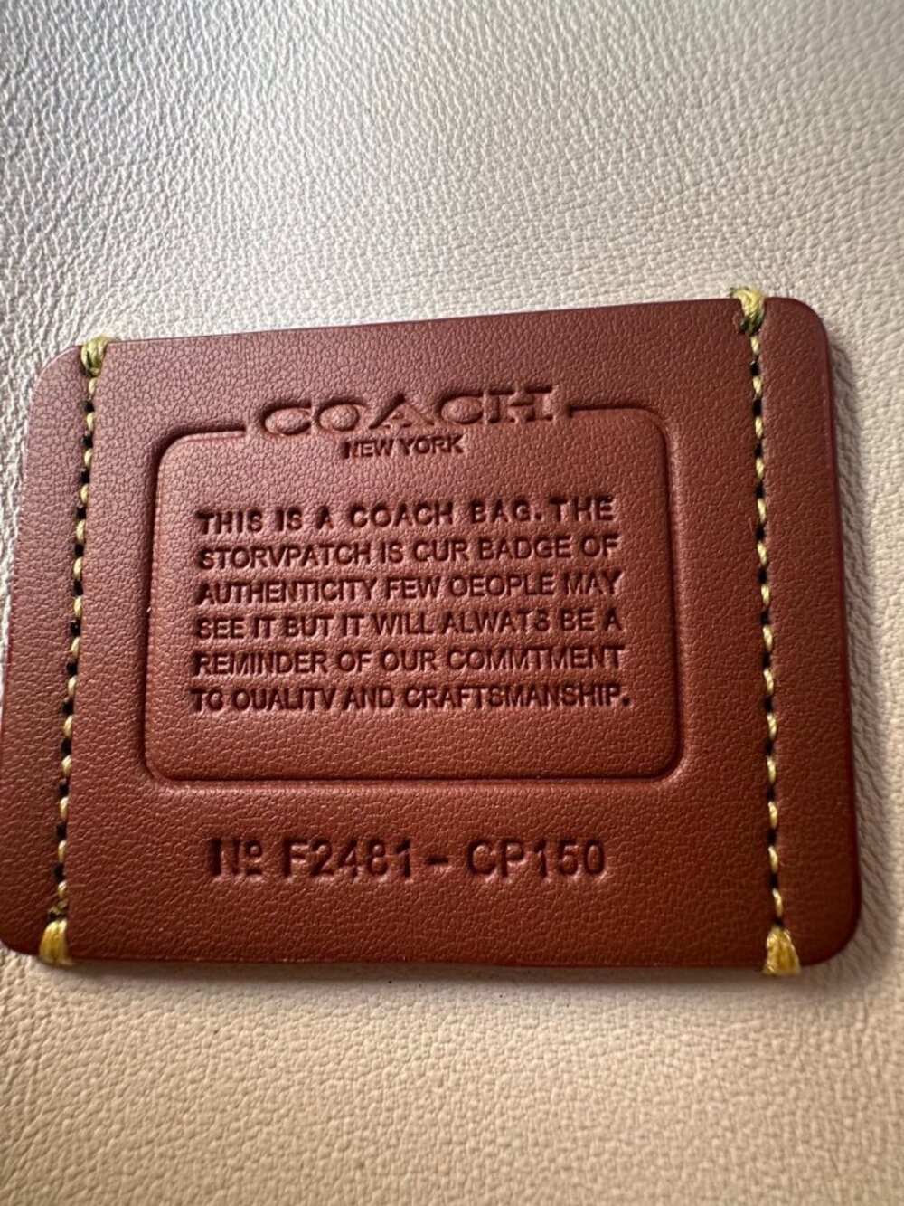 Coach Tabby 26 Shoulder Bag Crossbody Authentic - Picture 4 of 6